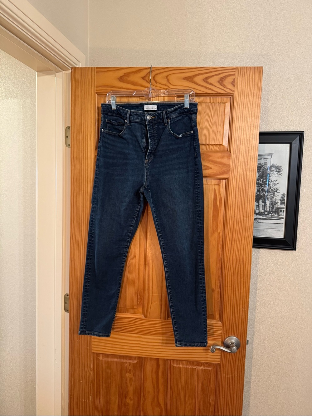 LOFT Dark Wash Women’s skinny Jeans